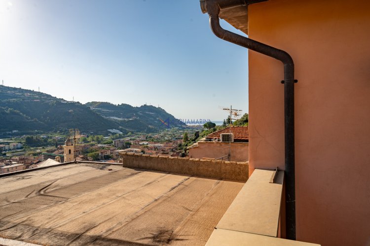 Taggia, terra cielo con terrazza vista mare - foto 5