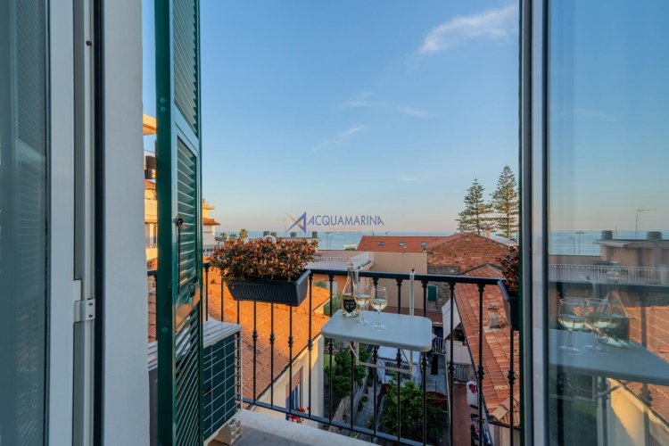 Bordighera: Zweizimmerwohnung mit Meerblick, nur 2 Minuten vom Meer und vom Zentrum entfernt! - foto 20