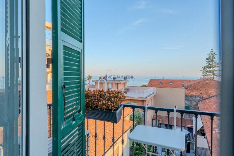 Bordighera: Zweizimmerwohnung mit Meerblick, nur 2 Minuten vom Meer und vom Zentrum entfernt! - foto 22