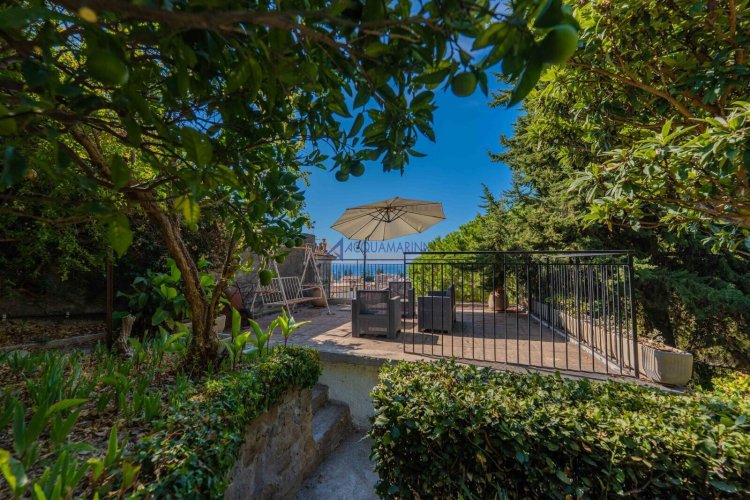 BORDIGHERA : VILLA AVEC VUE SUR LA MER à louer en centre-ville ! - foto 3