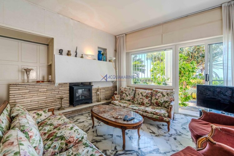 BORDIGHERA : VILLA AVEC VUE SUR LA MER à louer en centre-ville ! - foto 5