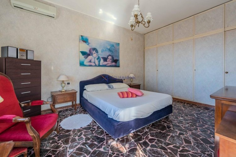 BORDIGHERA : VILLA AVEC VUE SUR LA MER à louer en centre-ville ! - foto 15
