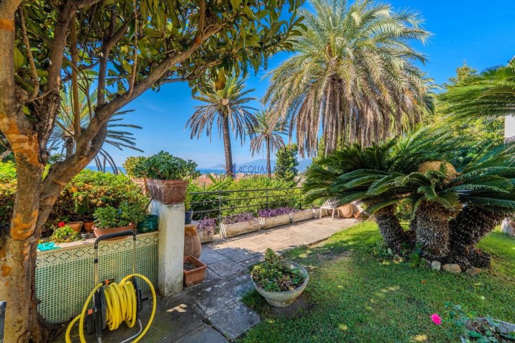 BORDIGHERA : VILLA AVEC VUE SUR LA MER à louer en centre-ville ! - foto 40