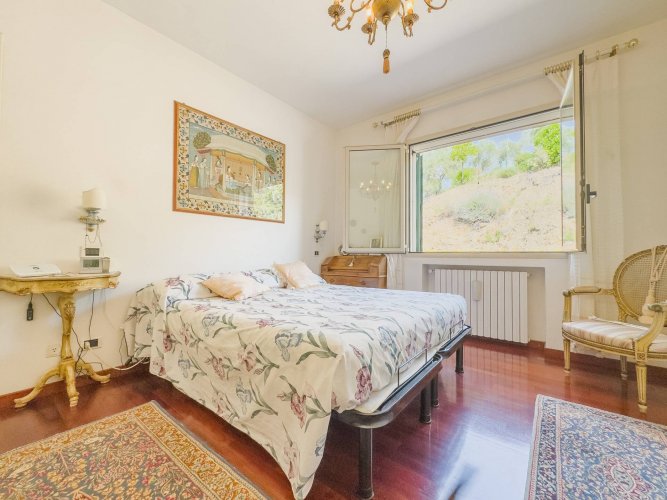 Sanremo, villa with sea view - foto 14