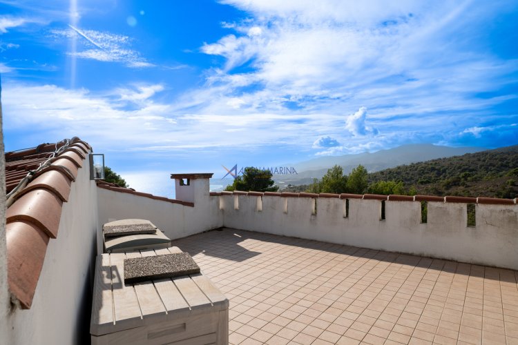 Cipressa : villa jumelée de prestige avec vue sur la mer, piscine et parc. - foto 6