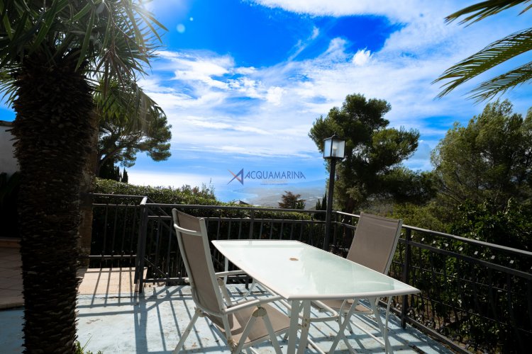 Cipressa : villa jumelée de prestige avec vue sur la mer, piscine et parc. - foto 15