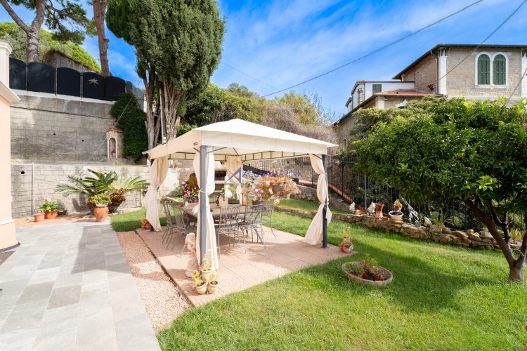 Bordighera, prestigieuse villa avec vue sur la mer et piscine. - foto 4