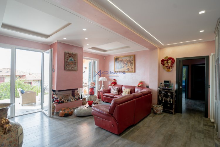 Bordighera, prestigieuse villa avec vue sur la mer et piscine. - foto 7