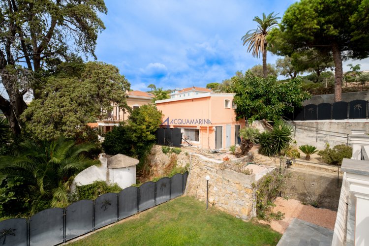 Bordighera, prestigieuse villa avec vue sur la mer et piscine. - foto 27