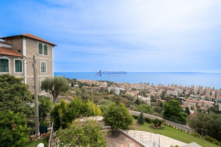 Bordighera, prestigieuse villa avec vue sur la mer et piscine. - foto 29