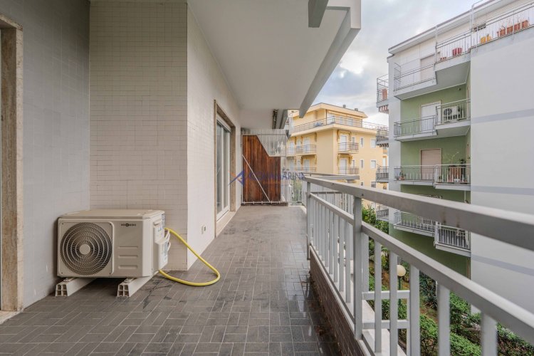 Sanremo: Apartment for rent with a terrace in the city center, just a short walk from the sea! - foto 36