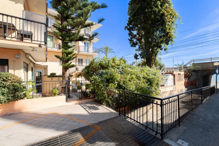 Hotels in Bordighera direkt am Meer. - foto 31