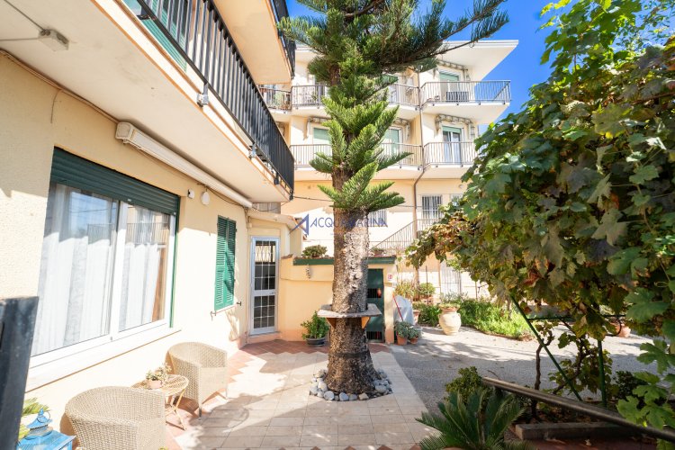 Hotels in Bordighera direkt am Meer. - foto 32